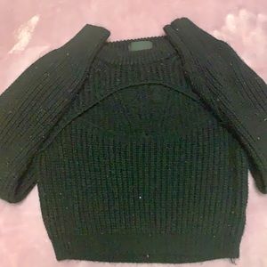 In good condition, a bit of fuzz. Only worn twice